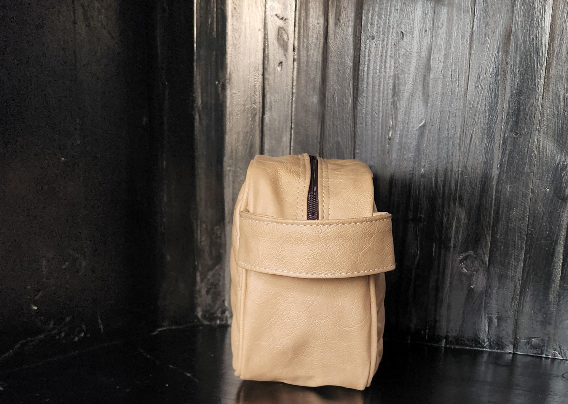 Vkhayo Toiletry Bag - Image 4